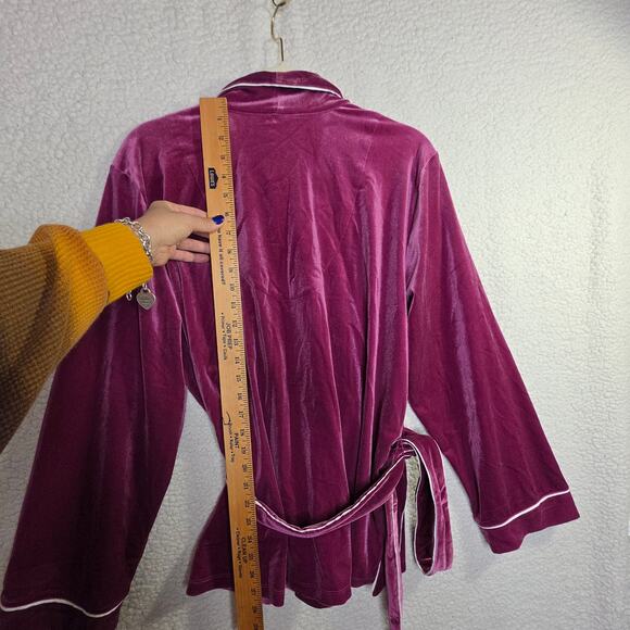 INC NWT XL Pink Velvet w White trim Shawl W belt Top Buttondown Relaxing Lounge - Picture 14 of 14